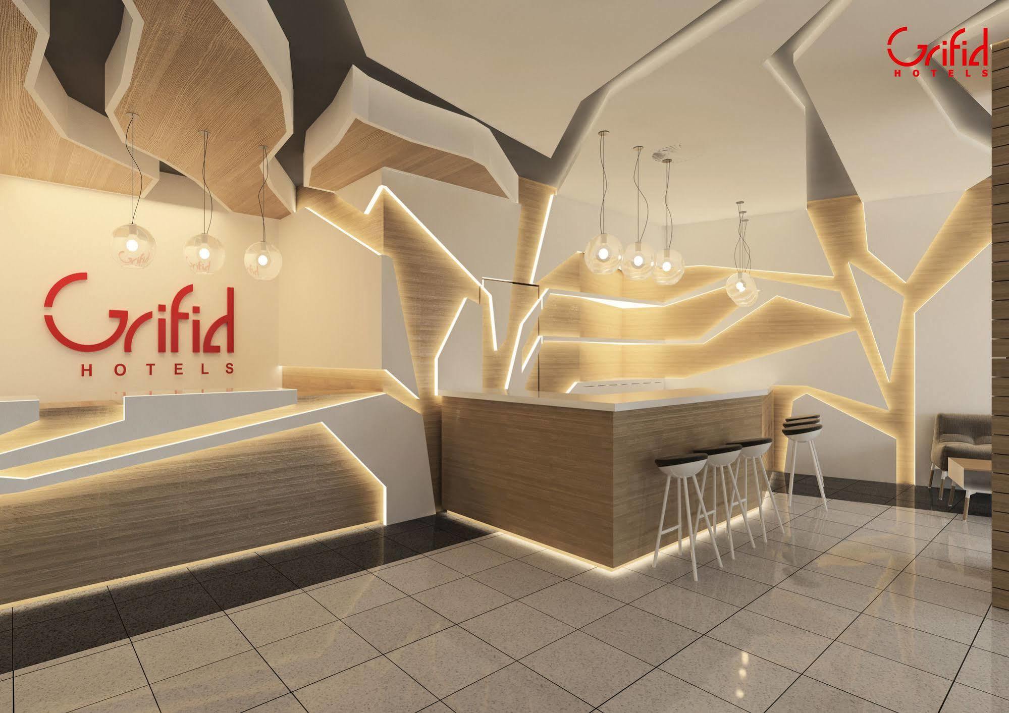 Grifid Hotel Foresta (Adults Only) Zlatni pjasătsi Eksteriør bilde