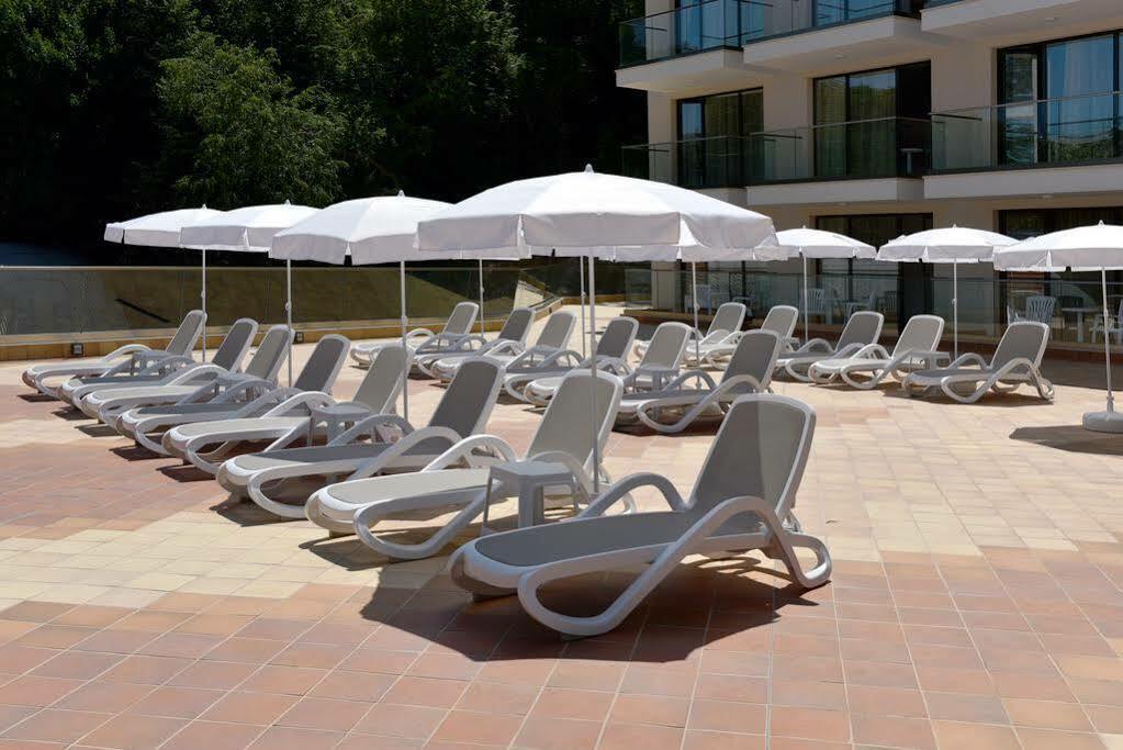 Grifid Hotel Foresta (Adults Only) Zlatni pjasătsi Eksteriør bilde